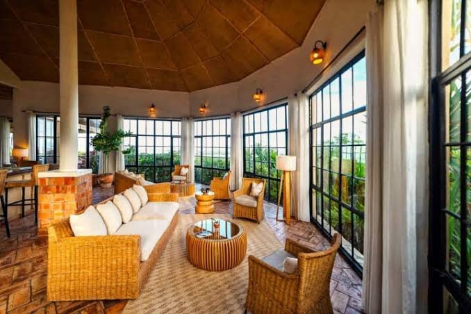 Family friendly lodge near Queen Elizabeth National Park Uganda