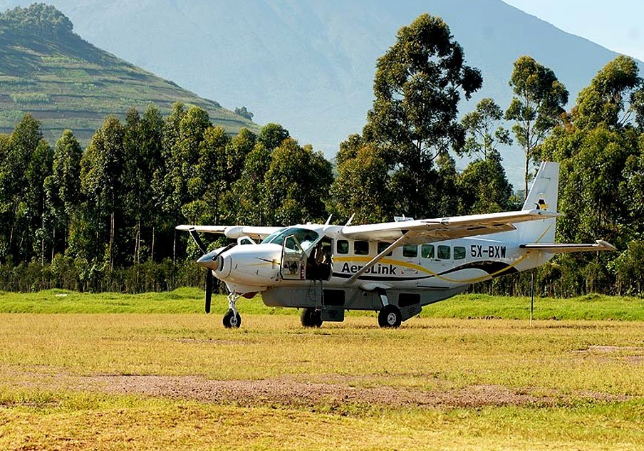 Fly-in Gorilla Safari Uganda